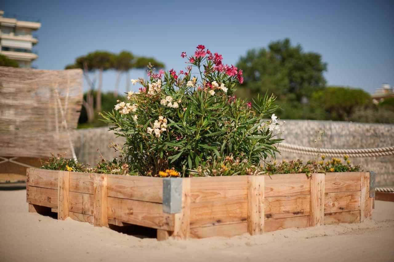 Hotel Saraceno Resort With Private Beach Milano Marittima Eksteriør bilde