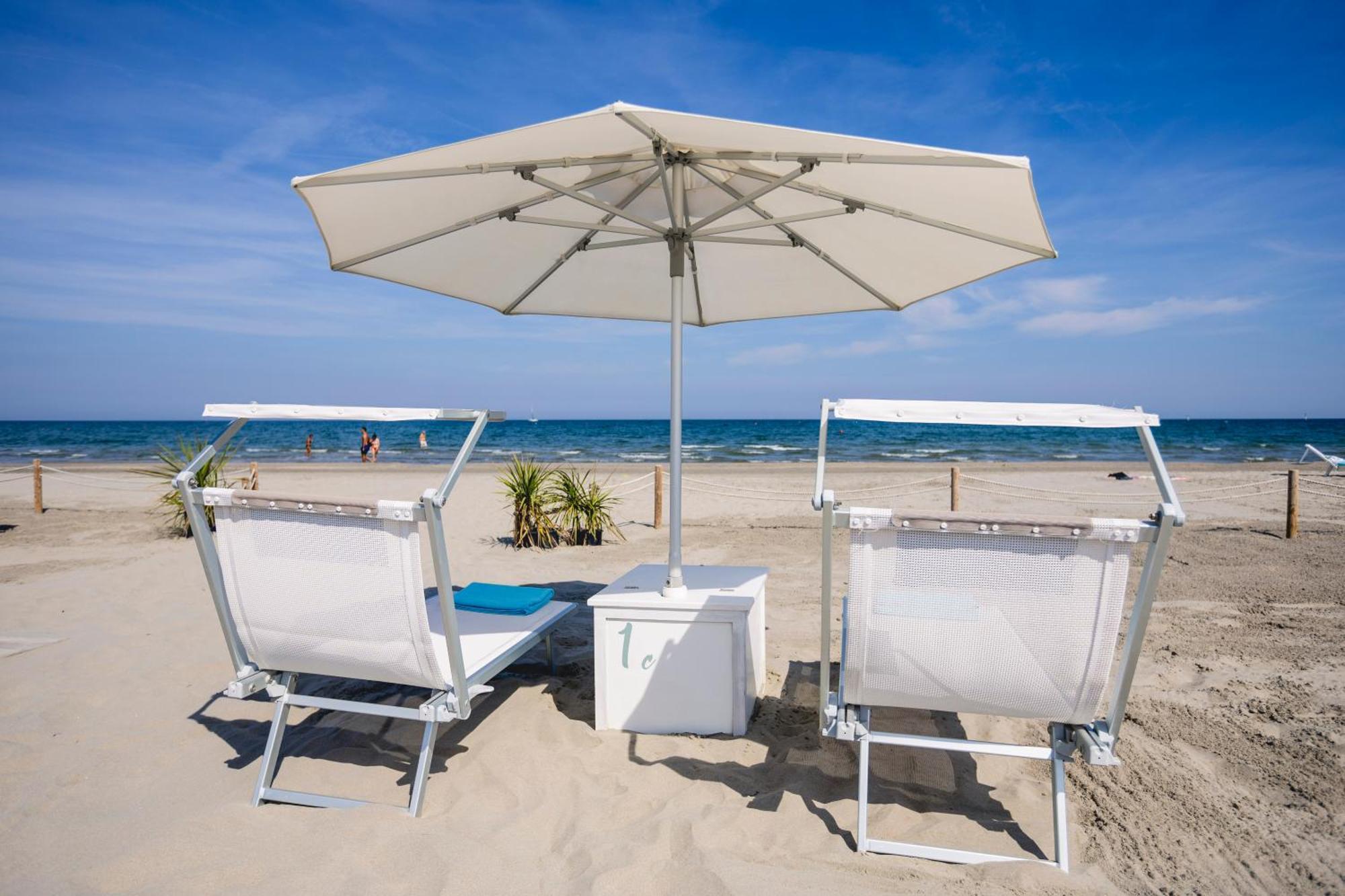 Hotel Saraceno Resort With Private Beach Milano Marittima Eksteriør bilde